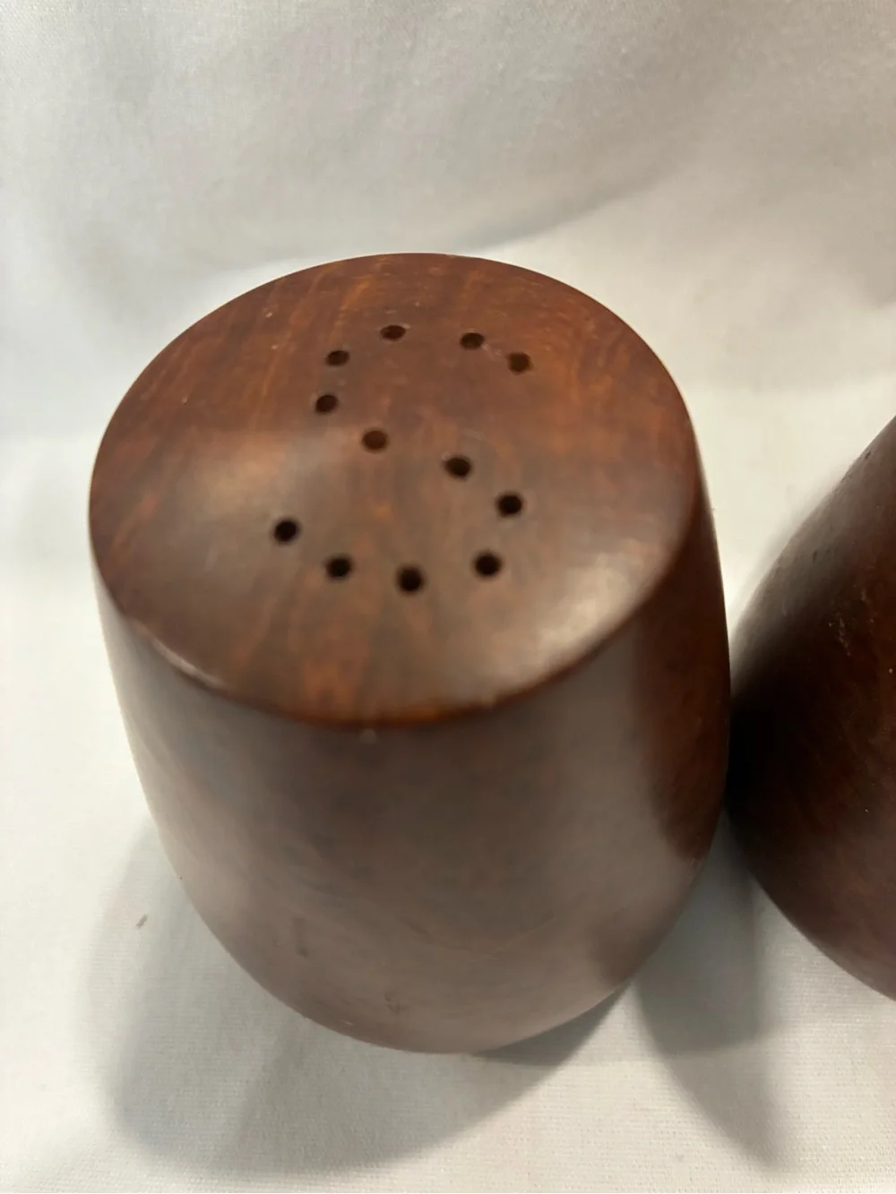 Wooden Salt/Pepper Shakers Mid Century Modern Classic Round Redwood Shakers